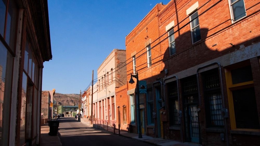 Businesses,In,Downtown,Clifton,,Arizona,,An,Old,Mining,Town,In
