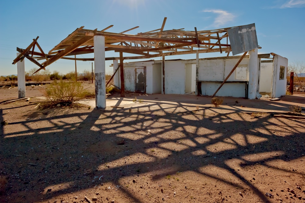 Remains,Of,An,Abandoned,Store,Along,Salome,Road,In,Arizona