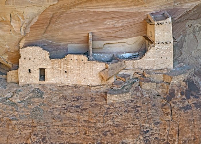 Old,Pueblo,Dwelling,In,A,Canyon,Wall,In,Canyon,De